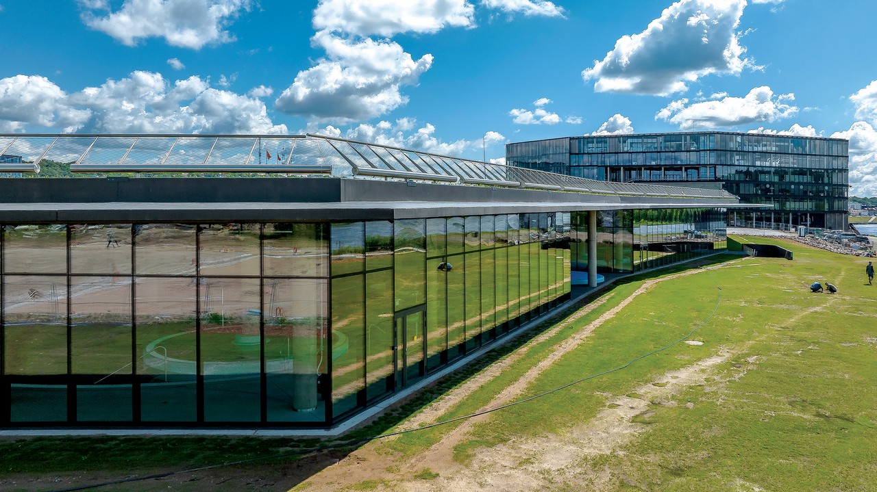 zalgirio arenos vandens sporto centras uab conresta miliuno architekturos studija baseinas
